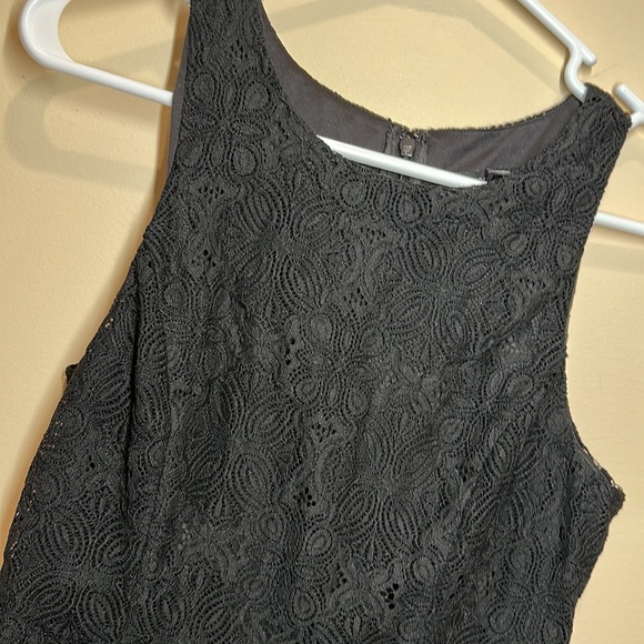 WHBM lace peplum top - Picture 2 of 9